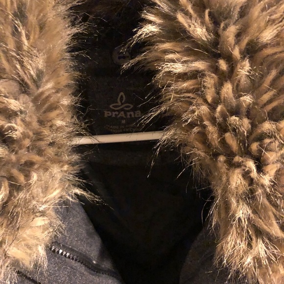 Prana Winter Jacket Women’s Medium Dark Charcoal Heather Gray Faux Fur Collar - Picture 2 of 4